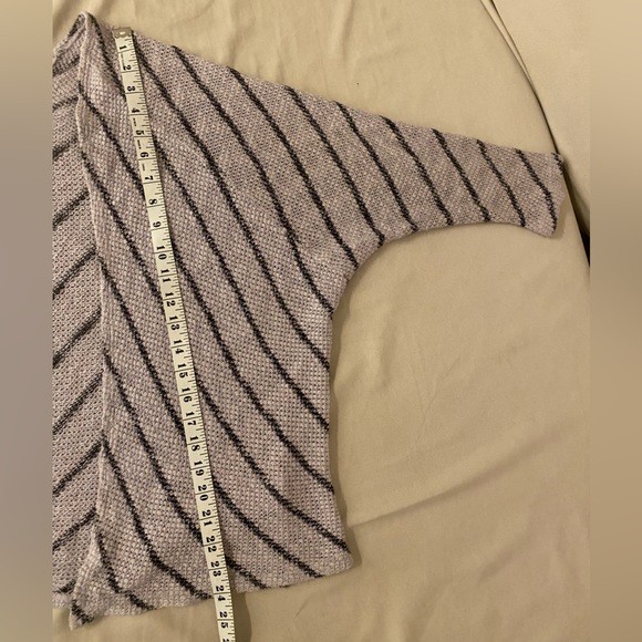 Velvet by Graham & Spencer casually cool open cardigan - Picture 4 of 6